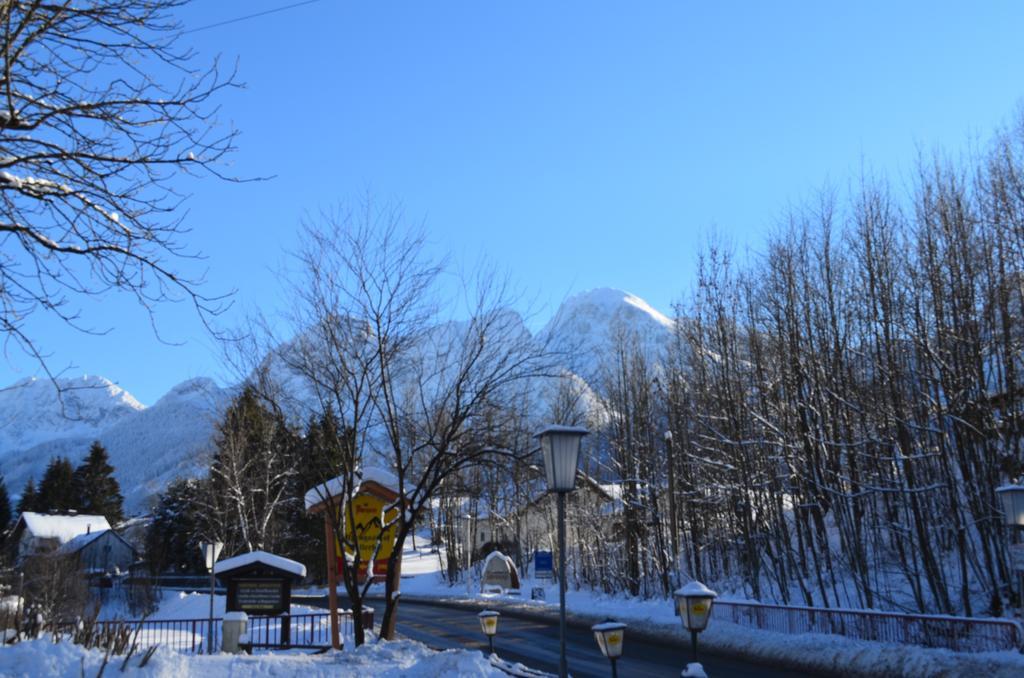 Alpengasthof Dollerhof Hotel Абтенау Екстериор снимка