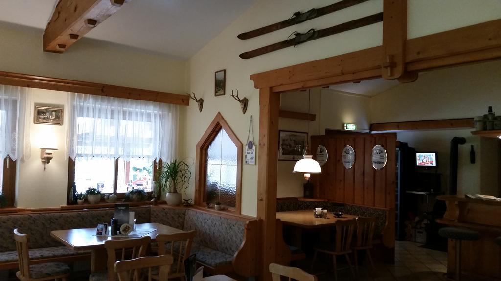 Alpengasthof Dollerhof Hotel Абтенау Екстериор снимка