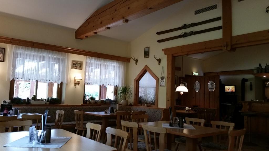 Alpengasthof Dollerhof Hotel Абтенау Екстериор снимка